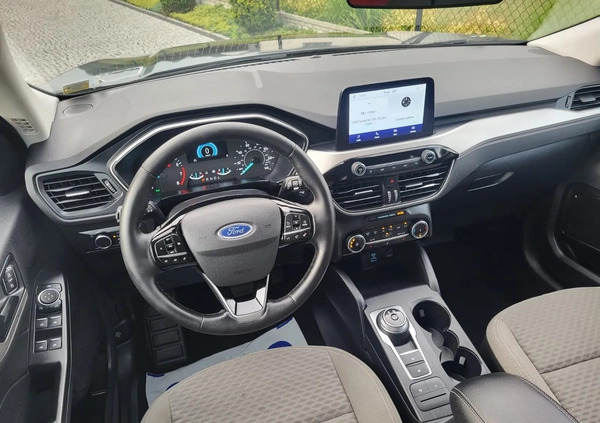 Ford Kuga cena 81500 przebieg: 38000, rok produkcji 2021 z Tarnów małe 529